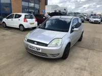 Used Ford Fiesta 75 HP (55 kW) 2004 Silver Hatchback