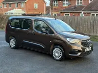 Used Vauxhall Combo Design Edition 110 HP (80 kW) 2020 Brown MPV