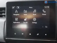 Used Renault Clio Evolution 90 HP (66 kW) 2024 Grey Hatchback