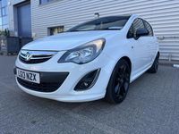 Second-hand Vauxhall Corsa Edition 84 CP (61 kW) 2013 Alb Hatchback