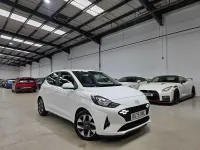 Used Hyundai i10 Advanced 63 HP (46 kW) 2025 White Hatchback