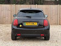 Used Mini Cooper SE Hatch 135 kW (184 HP) 2021 Black Hatchback