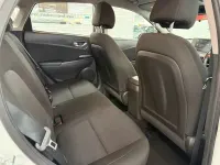 Second-hand Hyundai Kona SE 120 CP (88 kW) 2022 Alb SUV