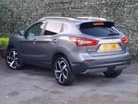 Used Nissan Qashqai Tekna 115 HP (84 kW) 2019 Grey SUV