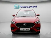 Usado MG ZS Exclusive 106 HP (77 kW) 2023 Vermelho SUV