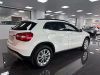 Used Mercedes GLA200 Executive 156 HP (114 kW) 2018 White SUV