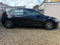 Used VW Golf VII SE 130 HP (95 kW) 2018 Black Hatchback