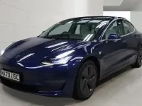 Używany Tesla Model 3 Long Range AWD 366 kW (498 KM) 2020 Niebieski Sedan/Limuzyna