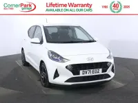 Used Hyundai i10 Premium 67 HP (49 kW) 2021 White Hatchback