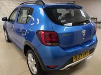 Gebraucht Dacia Sandero Stepway Ambiance 90 PS (66 kW) 2017 Blau Kleinwagen