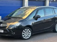 Second-hand Vauxhall Zafira 170 CP (125 kW) 2013 Negru Monovolum