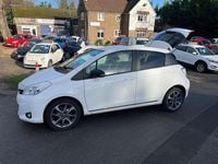 Used Toyota Yaris Trend 99 HP (72 kW) 2013 White Hatchback