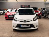 Used Toyota Aygo 68 HP (50 kW) 2012 White Hatchback