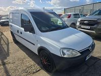 Used Vauxhall Combo 2007 White MPV