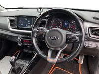 Used Kia Stonic Advance 99 HP (72 kW) 2019 Grey SUV