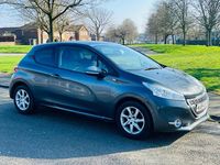 Used Peugeot 208 Style 82 HP (60 kW) 2015 Grey Hatchback