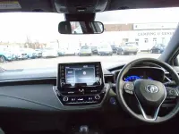 Begagnad Toyota Corolla 2022 Blå Halvkombi