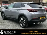 Used Vauxhall Grandland X Sport 120 HP (88 kW) 2018 Grey SUV