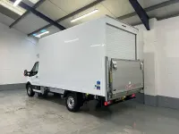 Używany Ford Transit 130 KM (95 kW) 2024 Biały Kabriolet