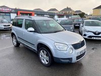 Używany Skoda Yeti SE 2012 Srebrny SUV