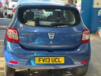 Used Dacia Sandero Lauréate 90 HP (66 kW) 2013 Blue Hatchback