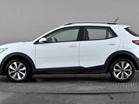 Used Kia Stonic 99 HP (72 kW) 2022 White SUV