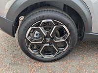 Begagnad Citroën e-C3 83 kW (113 HK) 2025 Grå Halvkombi