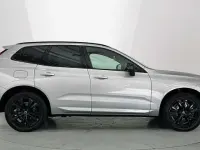Usado Volvo XC60 Ultimate 449 HP (330 kW) 2023 Prateado SUV