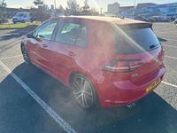 Begagnad VW Golf VII GTD 2016 Röd Halvkombi
