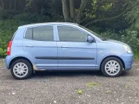 Used Kia Picanto 64 HP (47 kW) 2006 Blue Hatchback