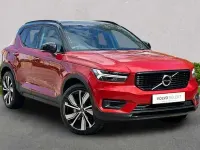 Begagnad Volvo XC40 R-Design Pro 262 HK (192 kW) 2022 Röd SUV