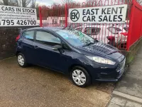 Usado Ford Fiesta Studio 82 HP (60 kW) 2014 Azul Citadino