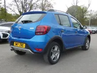 Used Dacia Sandero Lauréate 90 HP (66 kW) 2017 Blue Hatchback