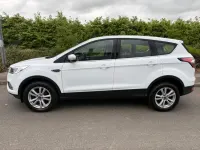 Używany Ford Kuga Zetec 120 KM (88 kW) 2018 Biały SUV