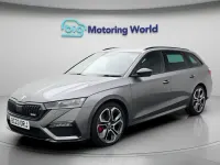 Used Skoda Octavia vRS 200 HP (147 kW) 2023 Grey Estate