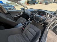 Used Kia Ceed 2016 Silver Hatchback