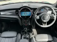 Used Mini Cooper Exclusive 134 HP (98 kW) 2024 Green Hatchback