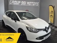 Used Renault Clio IV Dynamique 73 HP (53 kW) 2014 White Hatchback