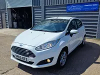 Used Ford Fiesta Zetec 2013 White Hatchback