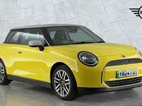 Usado Mini Cooper Hatch 133 kW (181 HP) 2024 Amarelo Citadino
