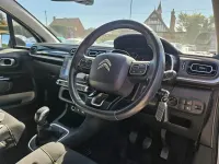 Used Citroën C3 Flair 82 HP (60 kW) 2017 White Hatchback