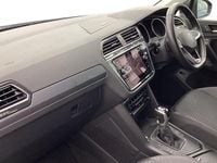 Used VW Tiguan Active 150 HP (110 kW) 2022 Urano grey SUV