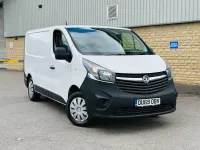 Used Vauxhall Vivaro 120 HP (88 kW) 2019 White MPV