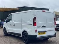 Used Renault Trafic Business 2015 White MPV