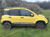 Used Fiat Panda Cross Cross 90 HP (66 kW) 2014 Yellow Hatchback
