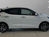 Used Hyundai i10 Premium 84 HP (61 kW) 2023 White Hatchback
