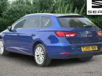 Used Seat Leon SE Dynamic 131 HP (96 kW) 2019 Blue Estate