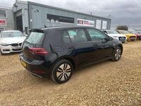 Usado VW e-Golf 100 kW (136 HP) 2020 Preto Citadino