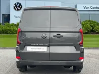 Novo VW Transporter Pro 150 HP (110 kW) 2025 Cinzento Van