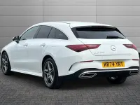 Used Mercedes CLA200 Executive 163 HP (119 kW) 2024 Polar white Estate